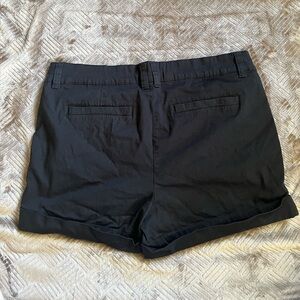 Forever 21 Black Women's Chino Shorts